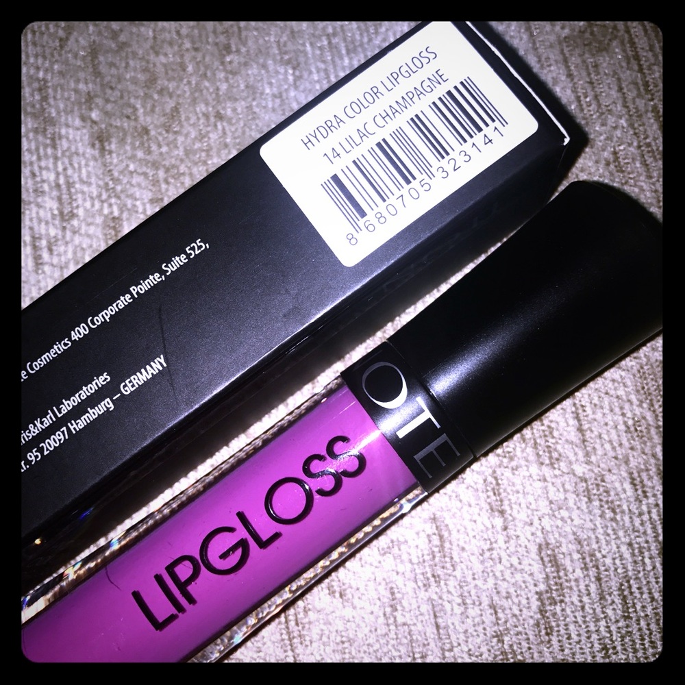 2 x NEW NOTE Hydra Color Lipgloss