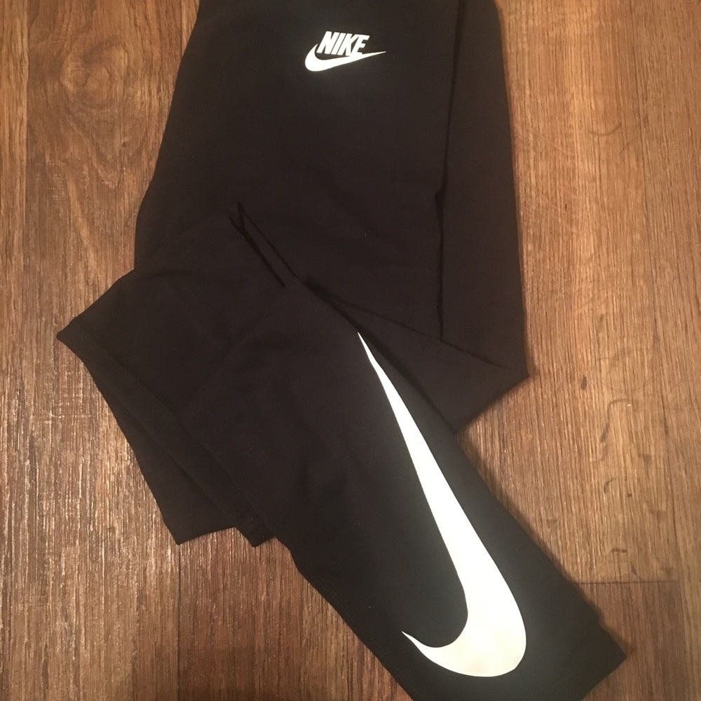 Nike leggings