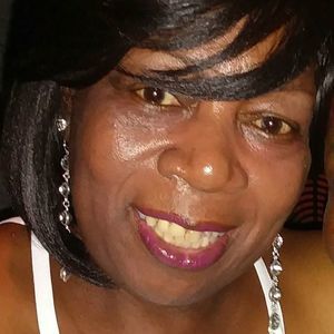 Meet your Posher, Sonia