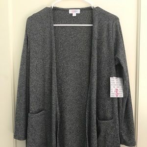 BNWT Small gray Lularoe Sarah