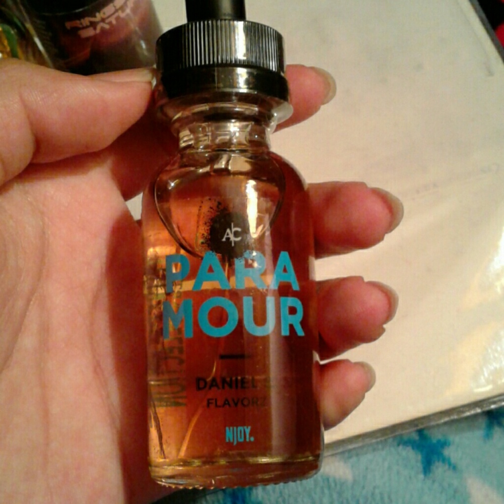 Para mour Vapee juice