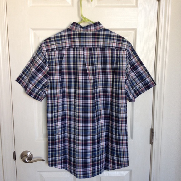 NWOT GAP Button Down - Picture 4 of 5