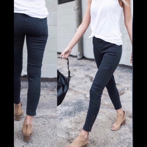 🔥SALE🔥Moto Jegging w/ Ankle Zipper - Picture 2 of 3