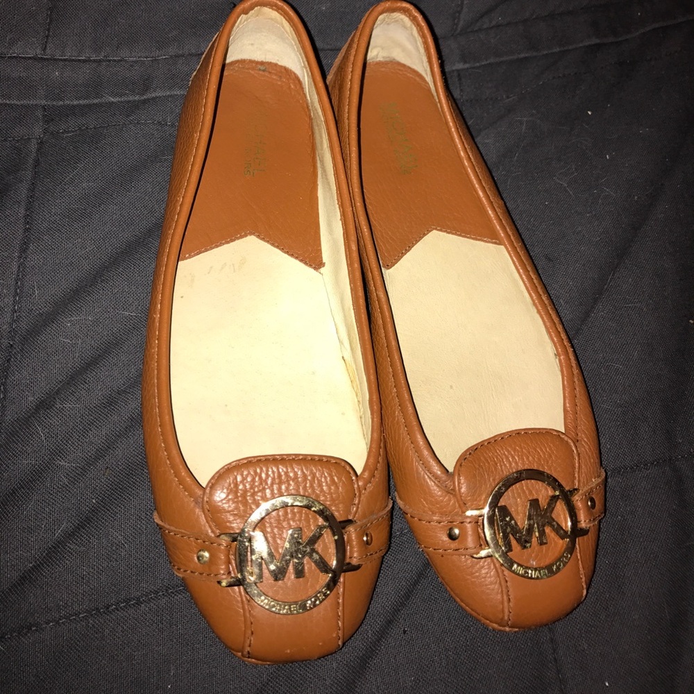 Michael Kors flats