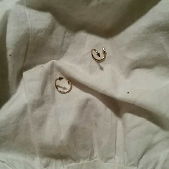 Golden twisted body jewelry - Picture 1 of 2
