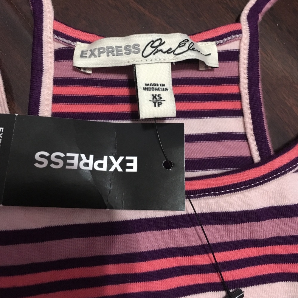 Express tops bundle - Picture 3 of 6