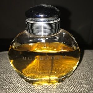 Burberry women perfume