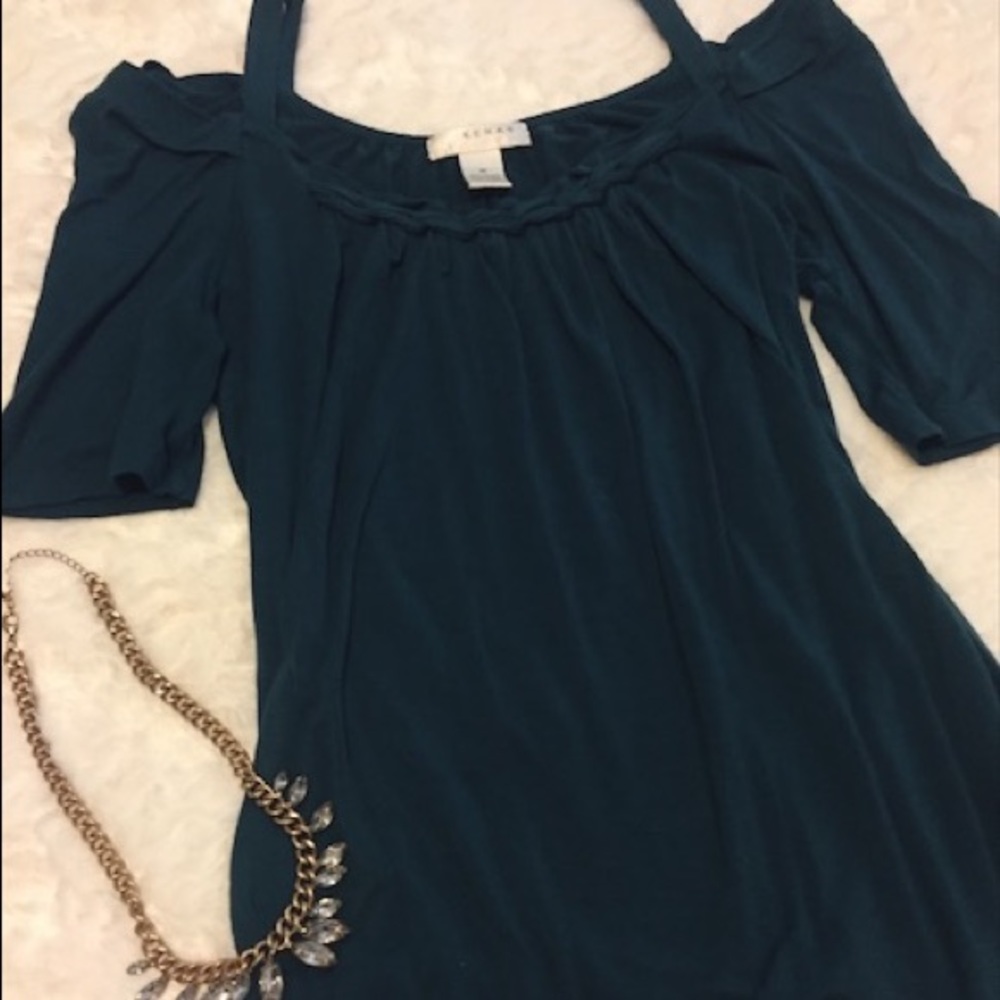 Kenar Cold Shouder 1/4 Sleeve Top
