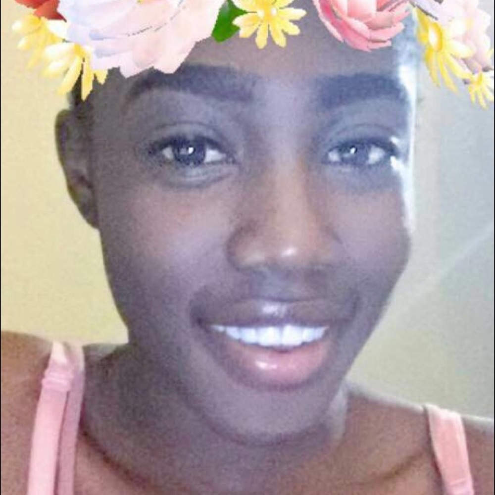 Meet your Posher, Theresa