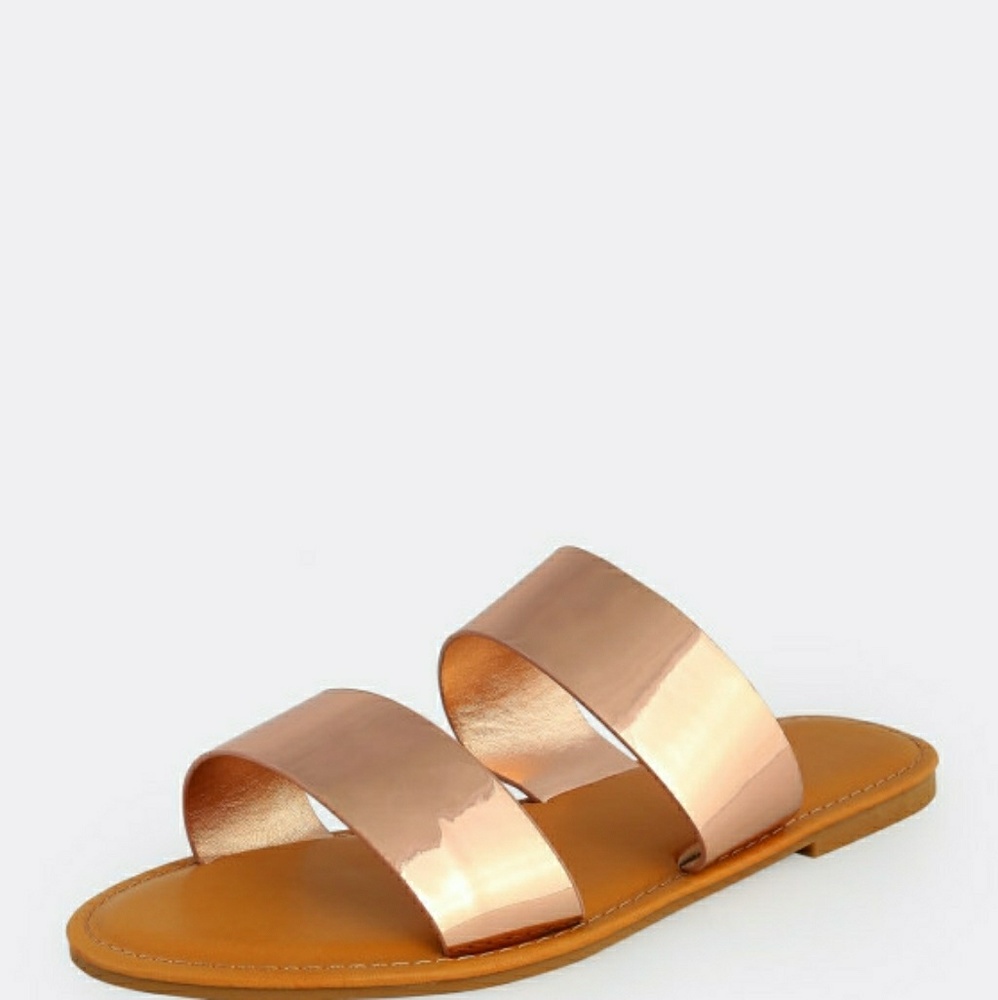 Rosegold sandal size 7.5