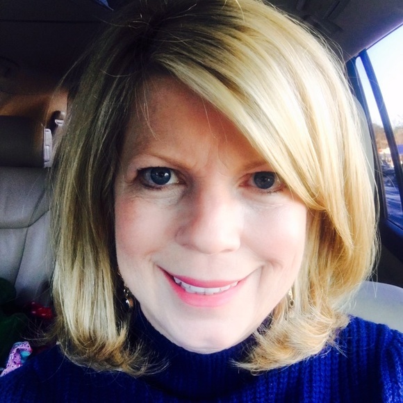 Meet your Posher, Candace - Picture 3 of 8