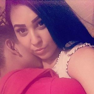 Meet your Posher, Cynthia