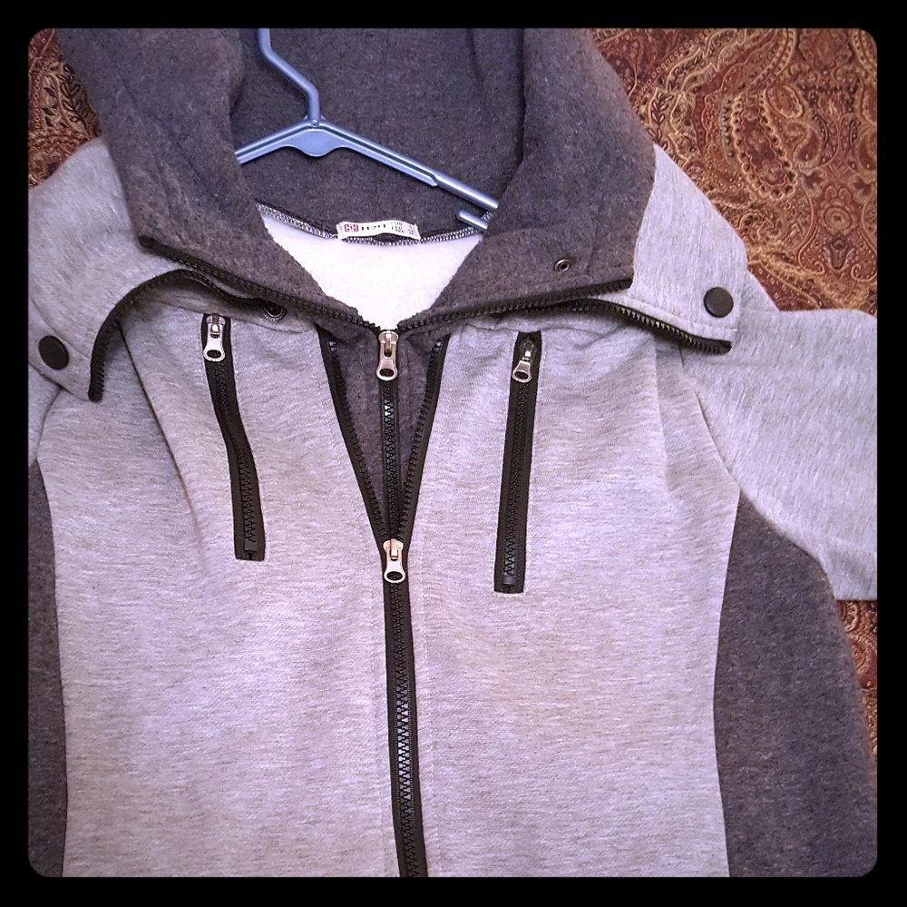 Men's double zippered hoodie jacket size small