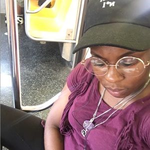 Meet your Posher, Diamond