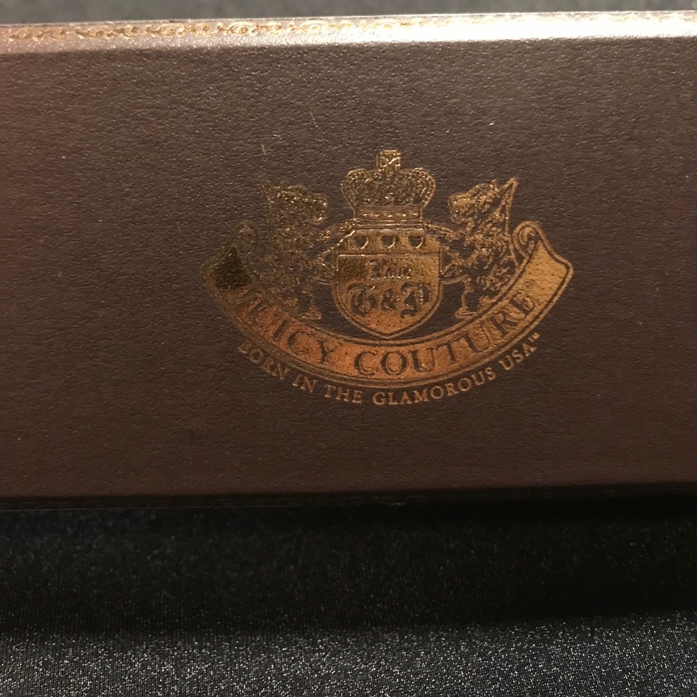 Juicy Couture gold plated charm bracelet - Picture 2 of 2