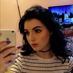 Meet your Posher, Emma