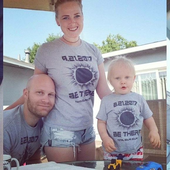 👋 Meet your Posher, Kasie - Picture 2 of 4