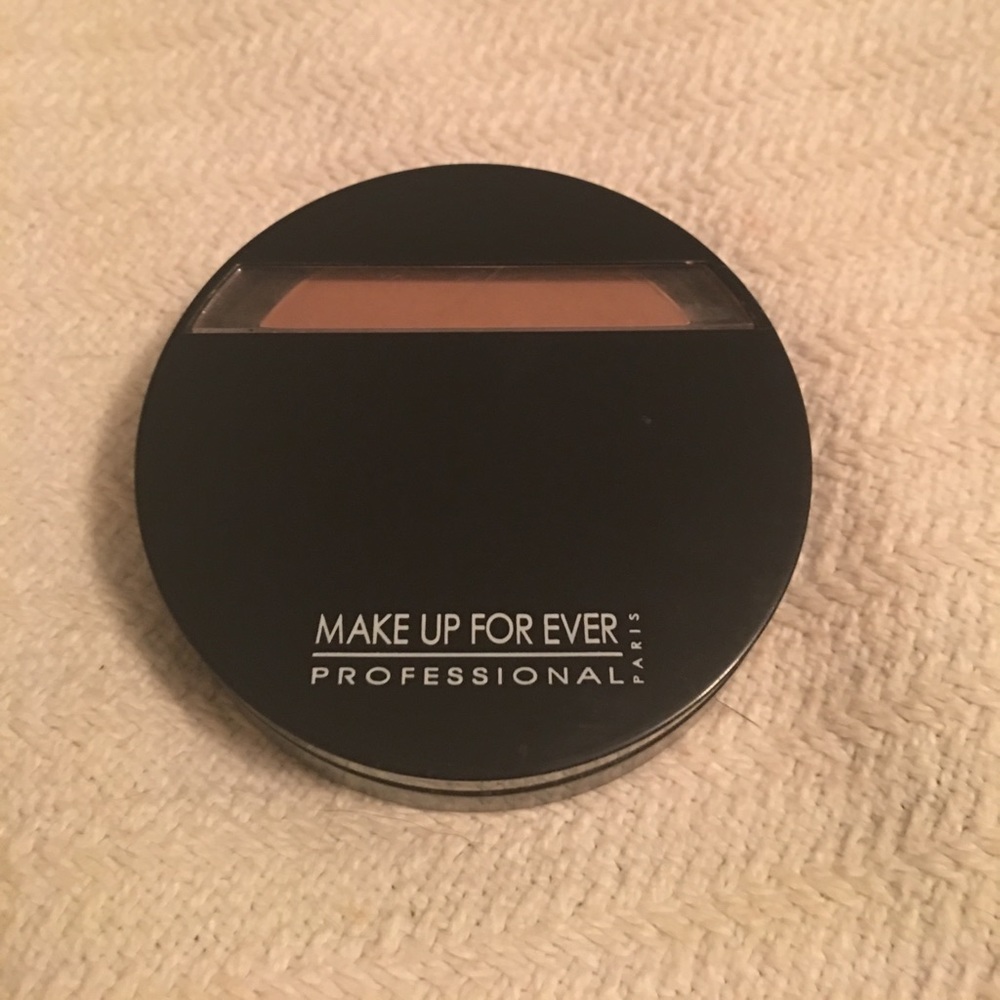 Makeup Forever Duo Mat Powder Foundation