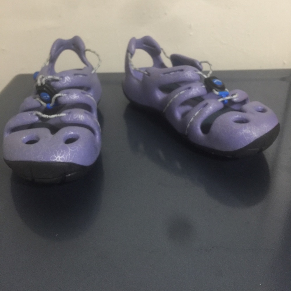 Childrens  mion Sandles