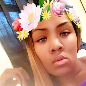 Meet your Posher, Keisha