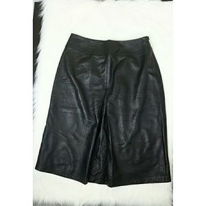 Anne Klein II Vintage Black 100% Leather Skirt