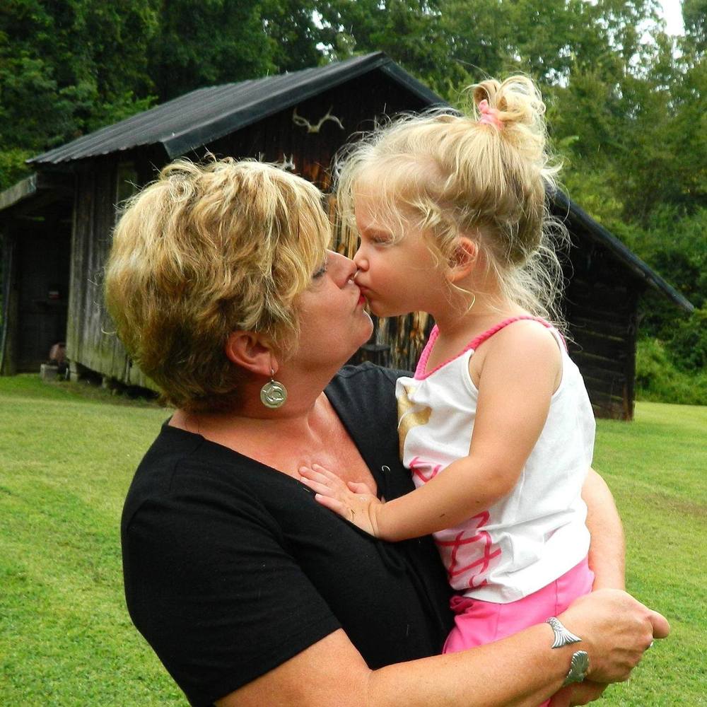 Meet your Posher, Gina