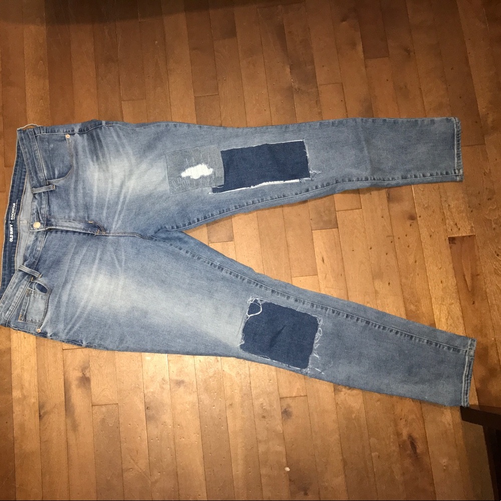 Old navy "Rockstar" patch jeans