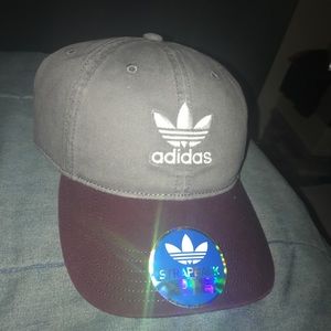 NWT Grey Denim & Maroon Bill Adidas Strapback