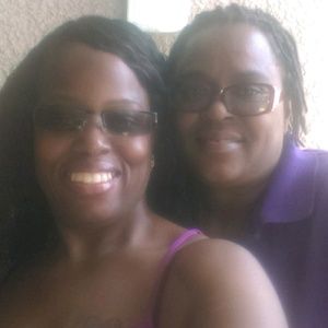 Meet your Posher, Cassandra