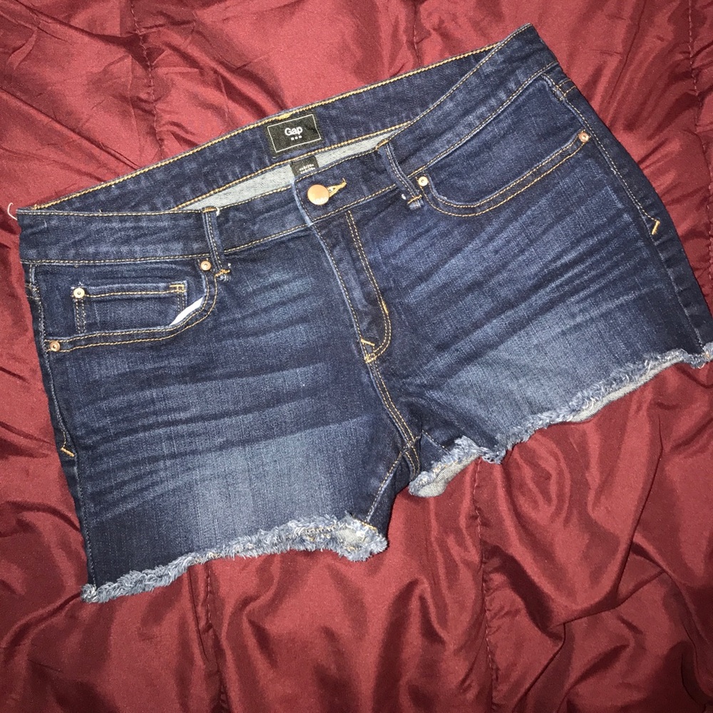 Gap Shorts