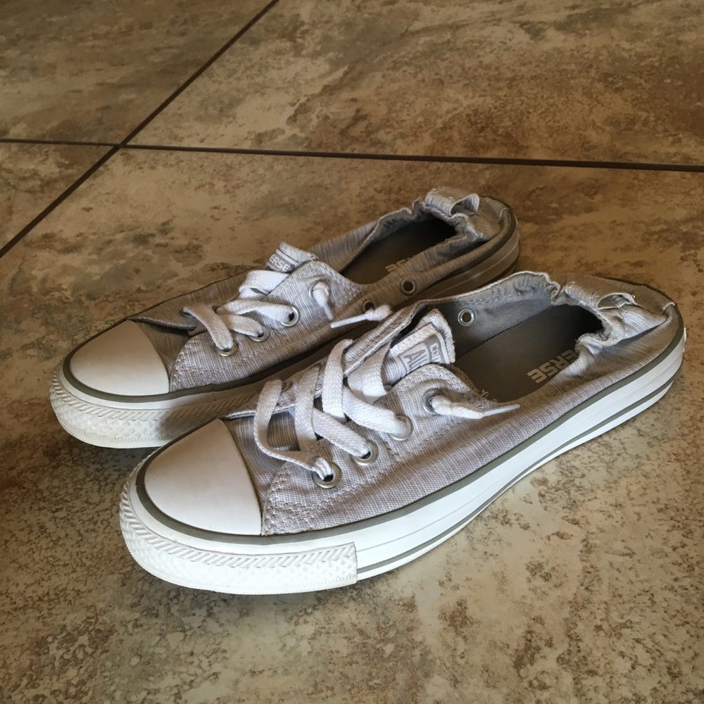 Size 8 Women's Converse