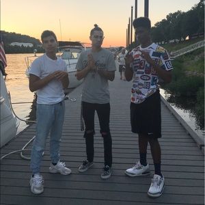 Meet your Posher, Antonio