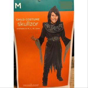 Boys Skullzor Halloween Costume Medium