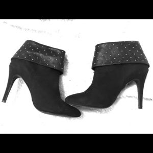 Kelly & Katie Brand New Black studded Heels sz 9