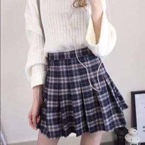 Navy & White Checkered Pleated Skirt