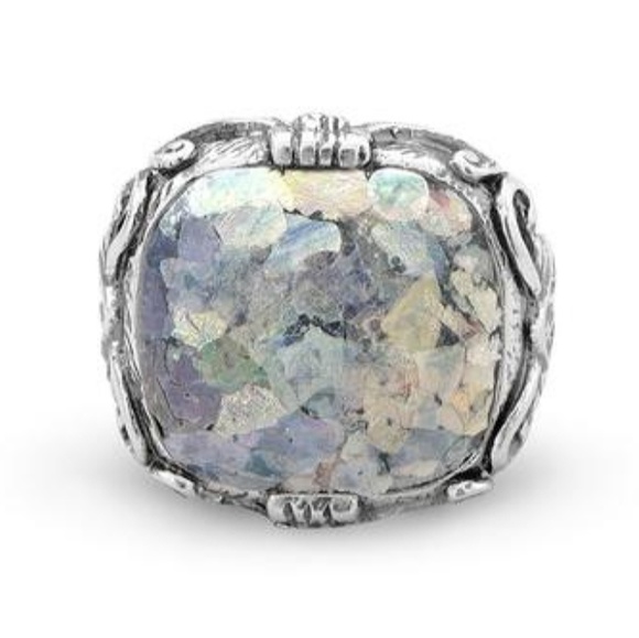 ORNATE LARGE SQUARE ROMAN GLASS RING - Picture 2 of 3