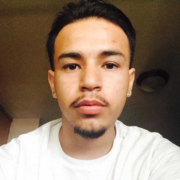 Meet your Posher, Adrian - Picture 1 of 1