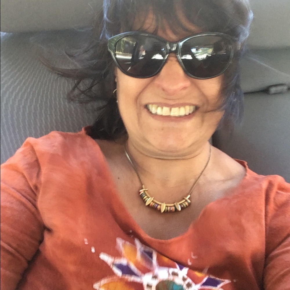 Meet your Posher, Donya