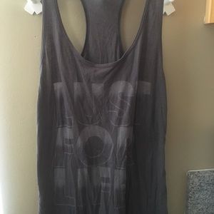 Gray tank top