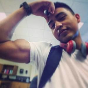 Meet your Posher, Carlos