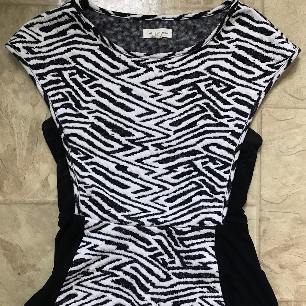 Silence + Noise Blouse Size XS