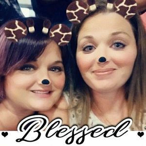 Meet your Posher, Pamela