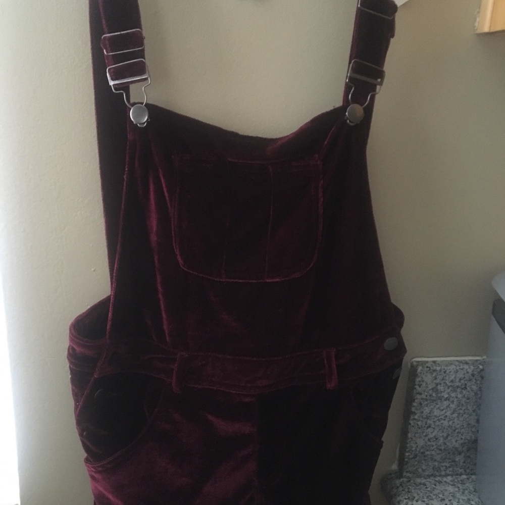 Velvet short overalls