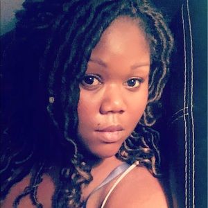 Meet your Posher, Tiffany