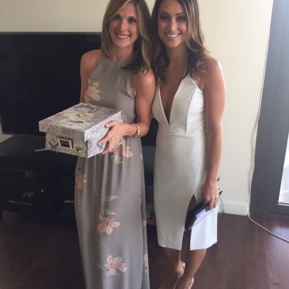 Maxi dress. Gray floral
