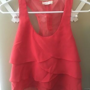 Coral scalloped tank