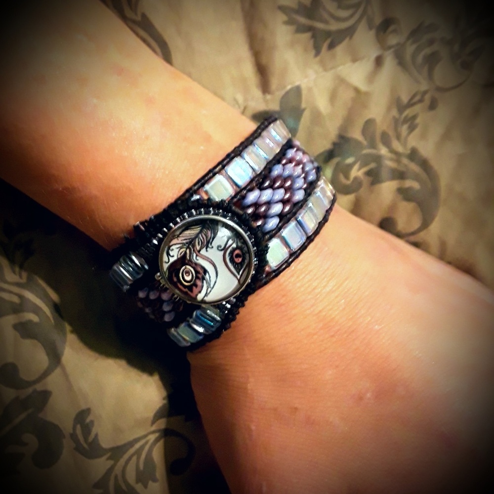 HANDMADE BOUTIQUE BRACELET😍!!!! - Picture 3 of 4