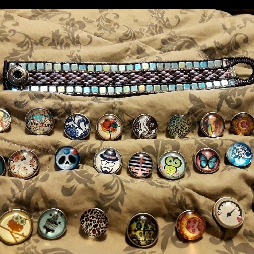 HANDMADE BOUTIQUE BRACELET😍!!!! - Picture 4 of 4