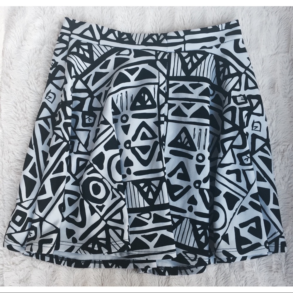 Pattern skirt