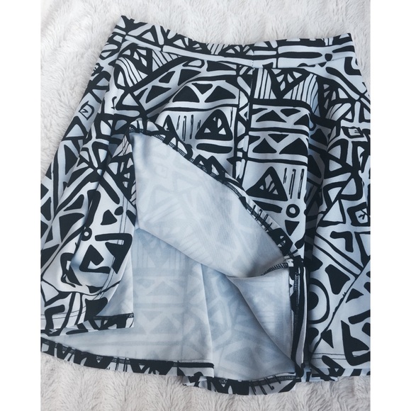 Pattern skirt - Picture 3 of 8